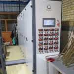 دستگاه‌های آبکاری وکیوم PVD بر روی صفحه‌های سرامیکی2دستگاه‌های آبکاری وکیوم PVD بر روی صفحه‌های سرامیکی2